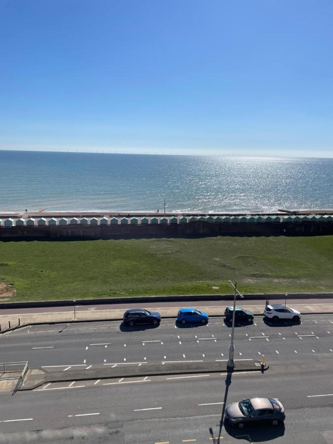 Seascape With Outstanding Sea Views Apartment Brighton Екстериор снимка